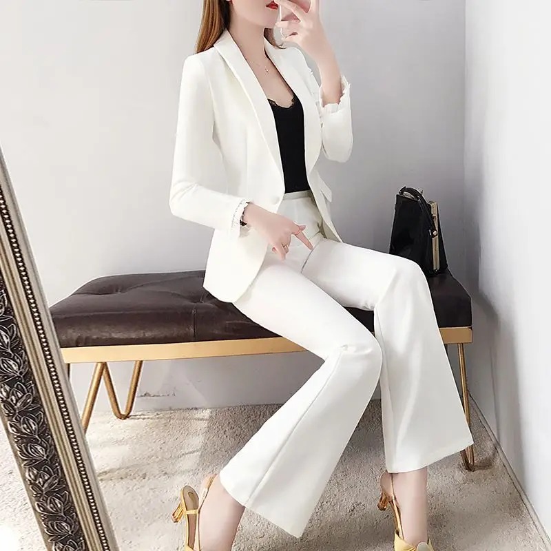 Blazer and White Trouser Suit  - Women Formal Wear Korean incelemesi ve fiyatı